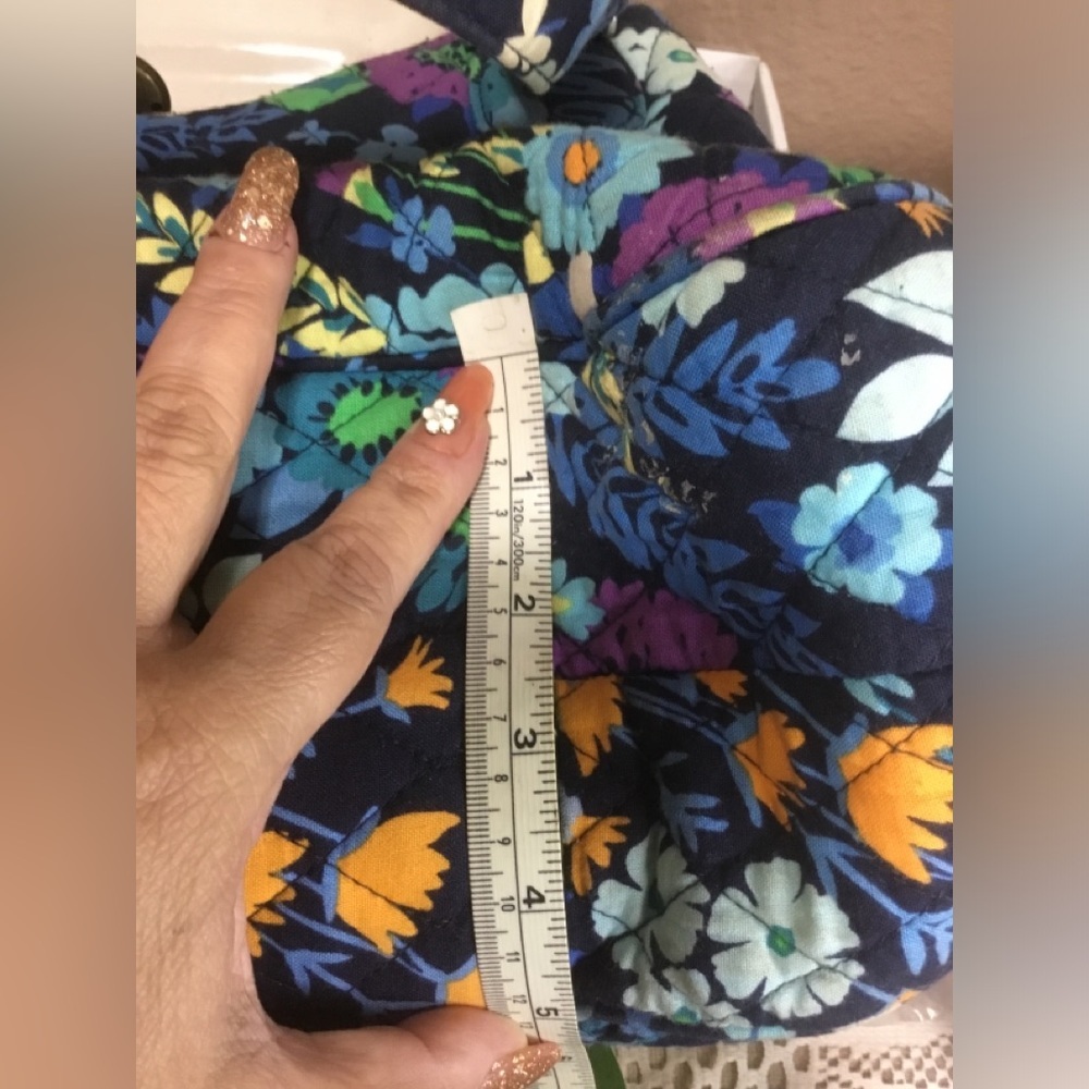 VERA BRADLEY BLUE FLORAL BAG - Picture 14 of 16